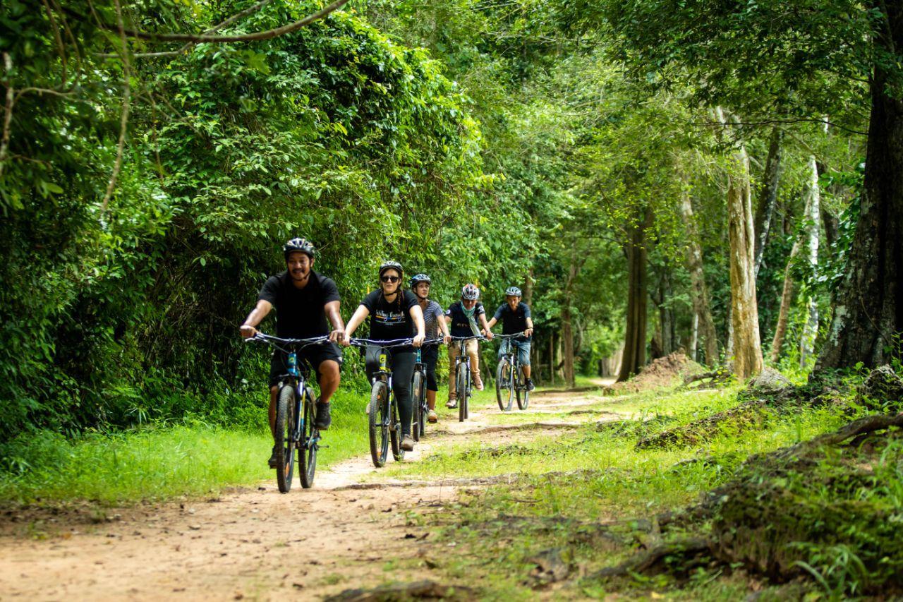 CYCLING ADVENTURE: Unveiling Siem Reap's Organic Bounty